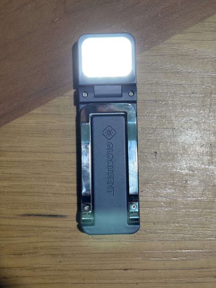 glocusent upgrated bookmark book lightの白色光6000K(25ルーメン)